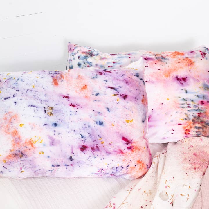 DYE KWEEN - Wholesale Bedding Pillowcase/Sham - Abstract Botanically Dyed Silk Pillowcase