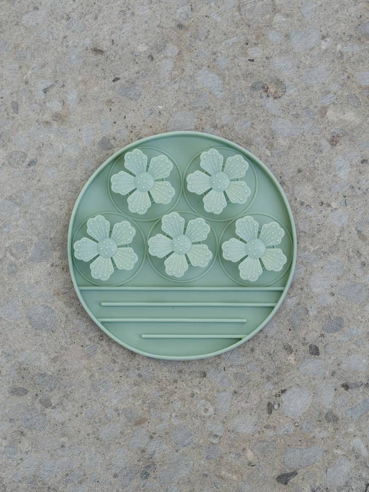 Flower Hide and Seek Slow Feeder for wholesale by dexypaws