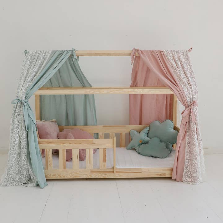 Moi Mili – wholesale Sänghimmel - Barn och baby – Muslin Boho Canopy ”Pink” med spets över sängen