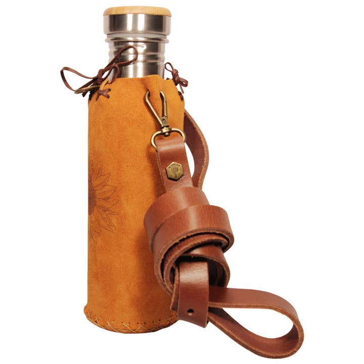 Tan - Suede - Porte-bouteille d'eau pour la vente par Vesica
