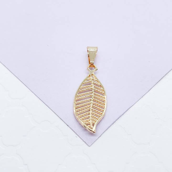 18k GF Simple Dainty Leaf Pendant for wholesale by Milie