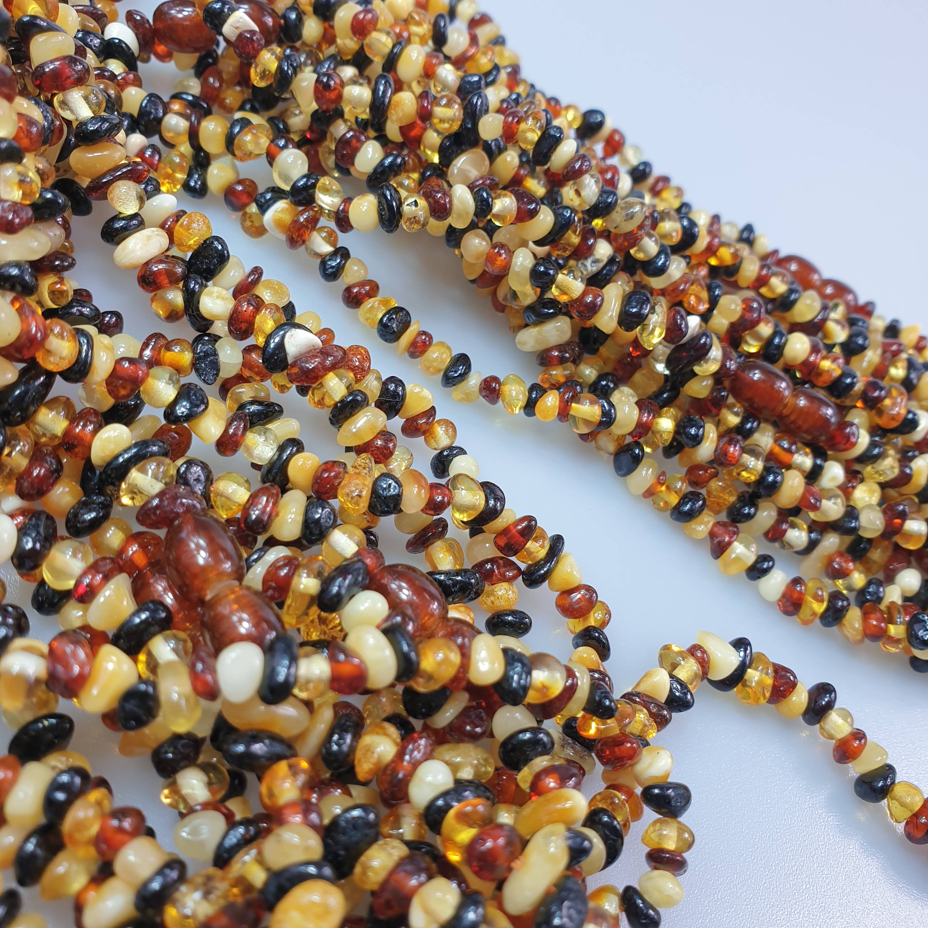 AmberLithuania - Vente Collier de perles - Collier en ambre naturel de la Baltique pour guérison par les cristaux1