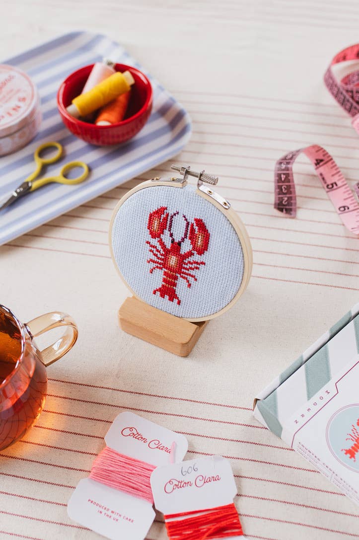 Cotton Clara Craft Kits & Supplies - Wholesale DIY Craft Kit - Lobster Cross Stitch Kit4