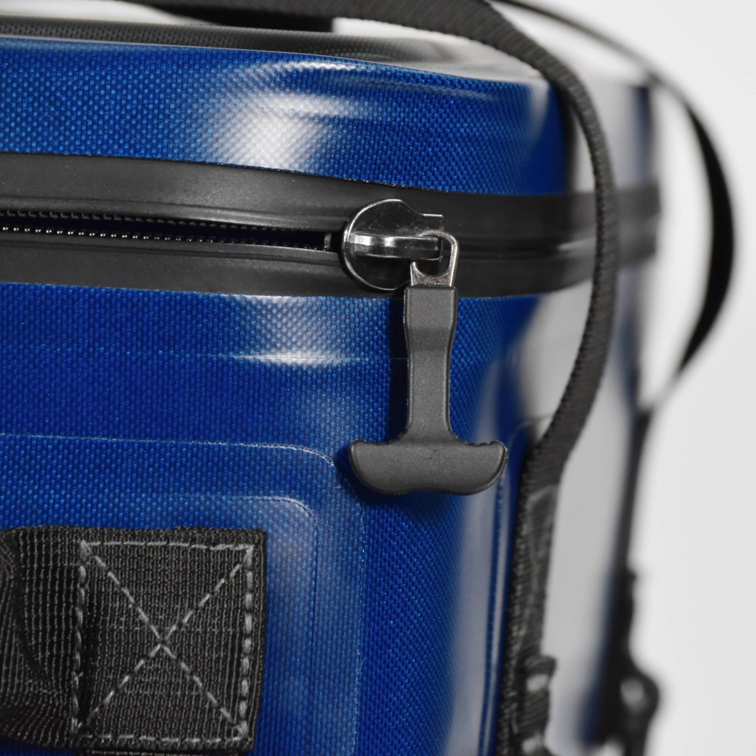 Buckland Adventure Gear – wholesale Cooler/cooler bag – REMEDY 36 Backpack Cooler7