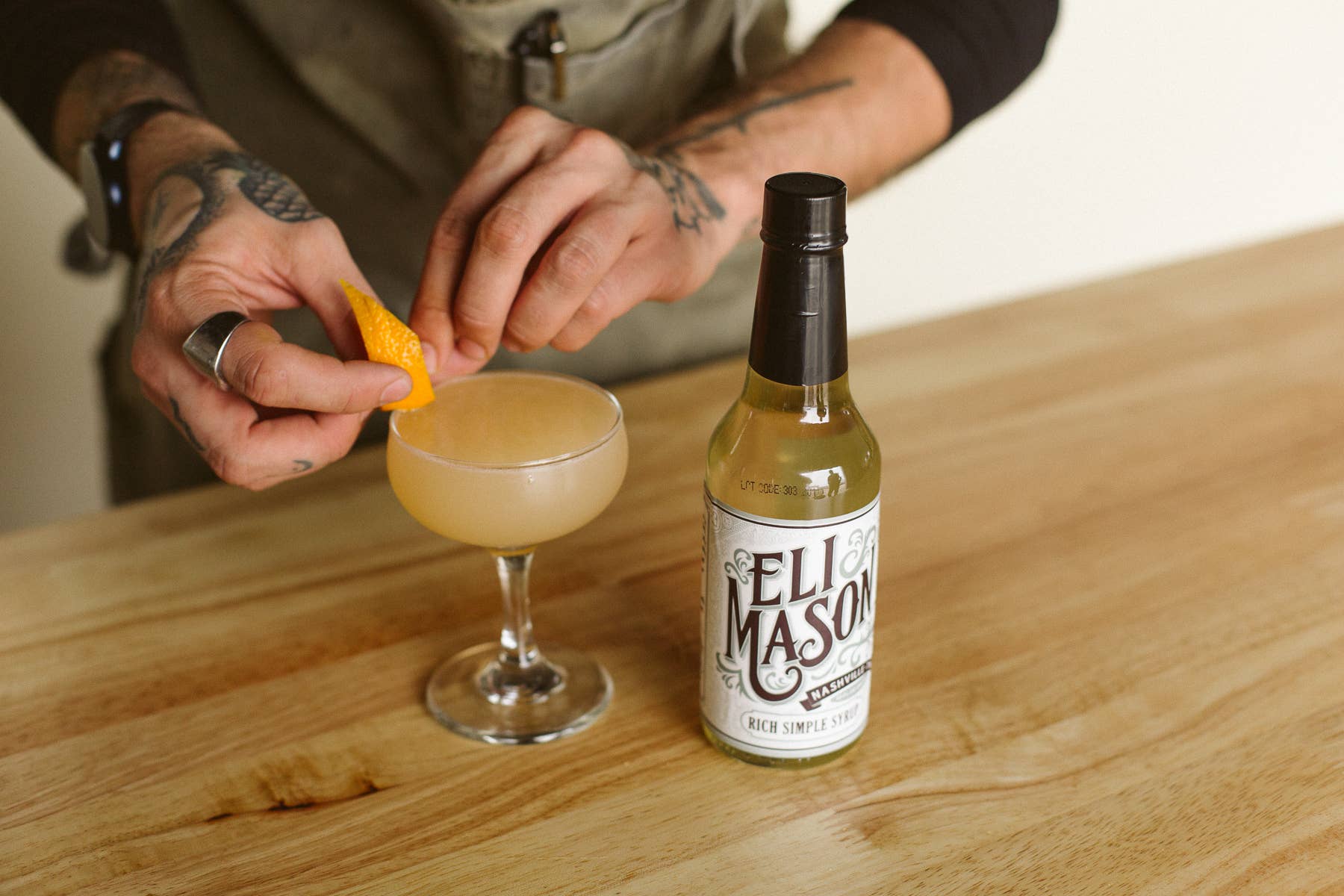 Eli Mason - Wholesale Cocktail Mix/Syrup - Rich Simple Syrup3