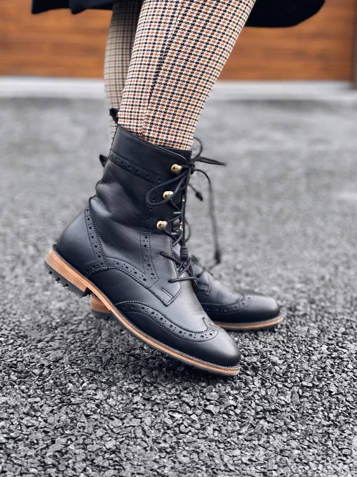 Oxford Boots - Black for wholesale by Lovidovi