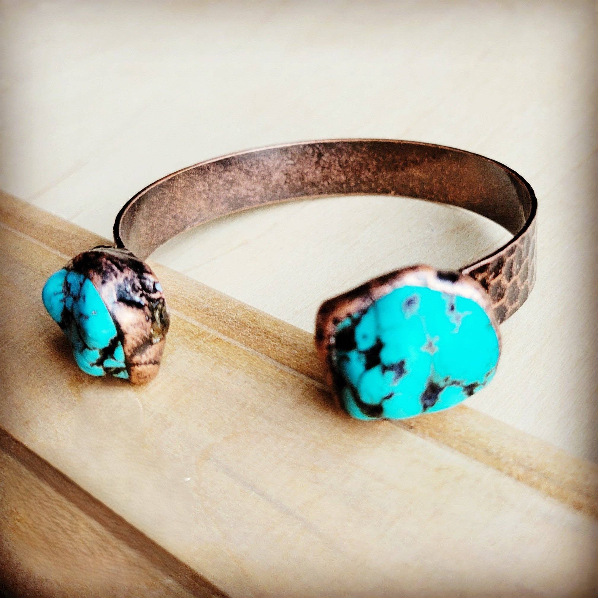 The Jewelry Junkie - Wholesale Cuff Bracelet - Genuine Natural Turquoise Cuff Bangle Bracelet 806t1