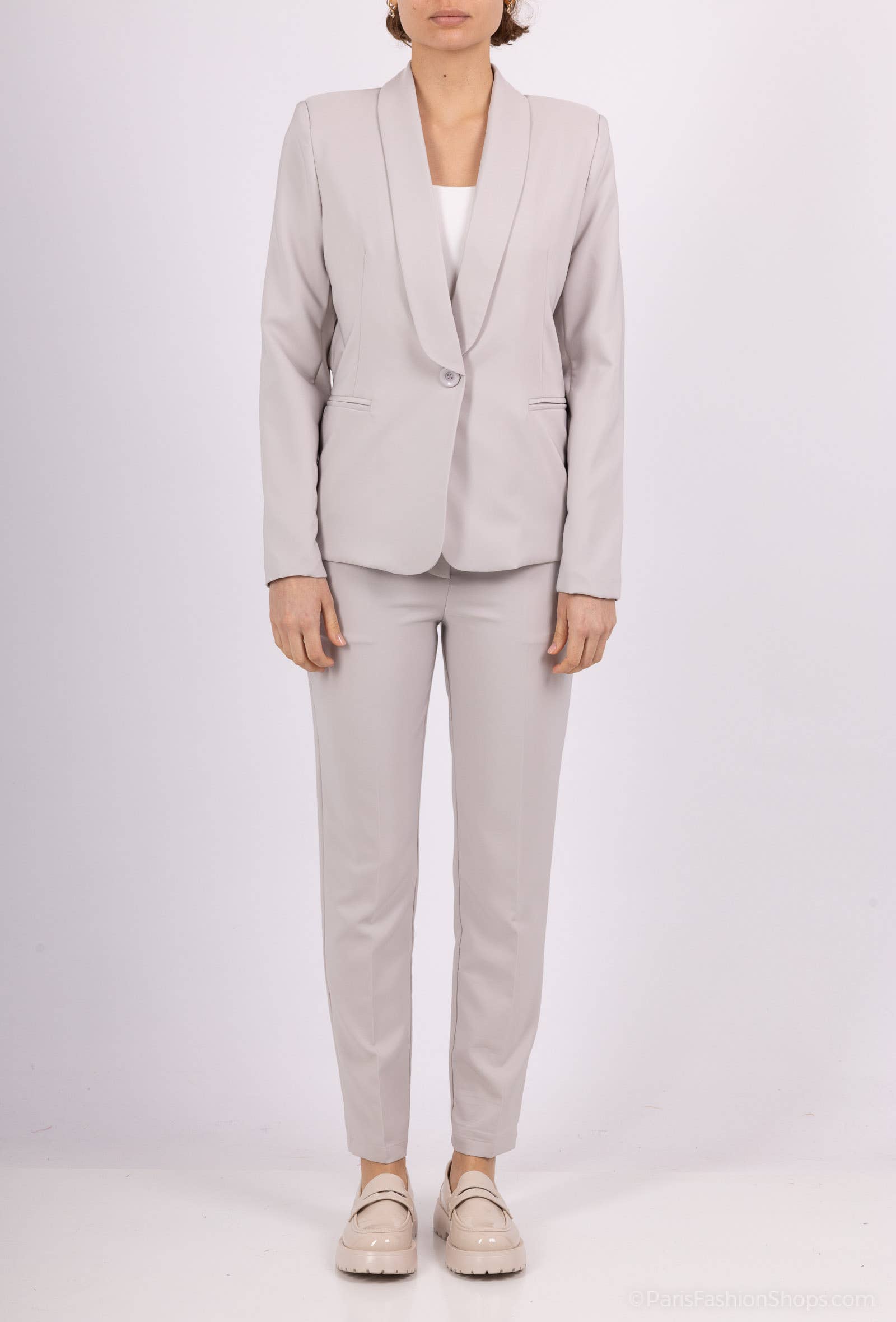Afinity - Wholesale Blazer - Women's - Elegant and Modern Blazer A6191PT – The Essential Piece13