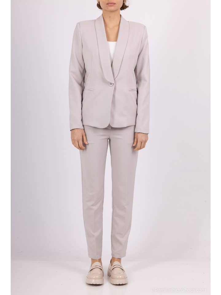 Afinity - Wholesale Blazer - Women's - Elegant and Modern Blazer A6191PT – The Essential Piece13