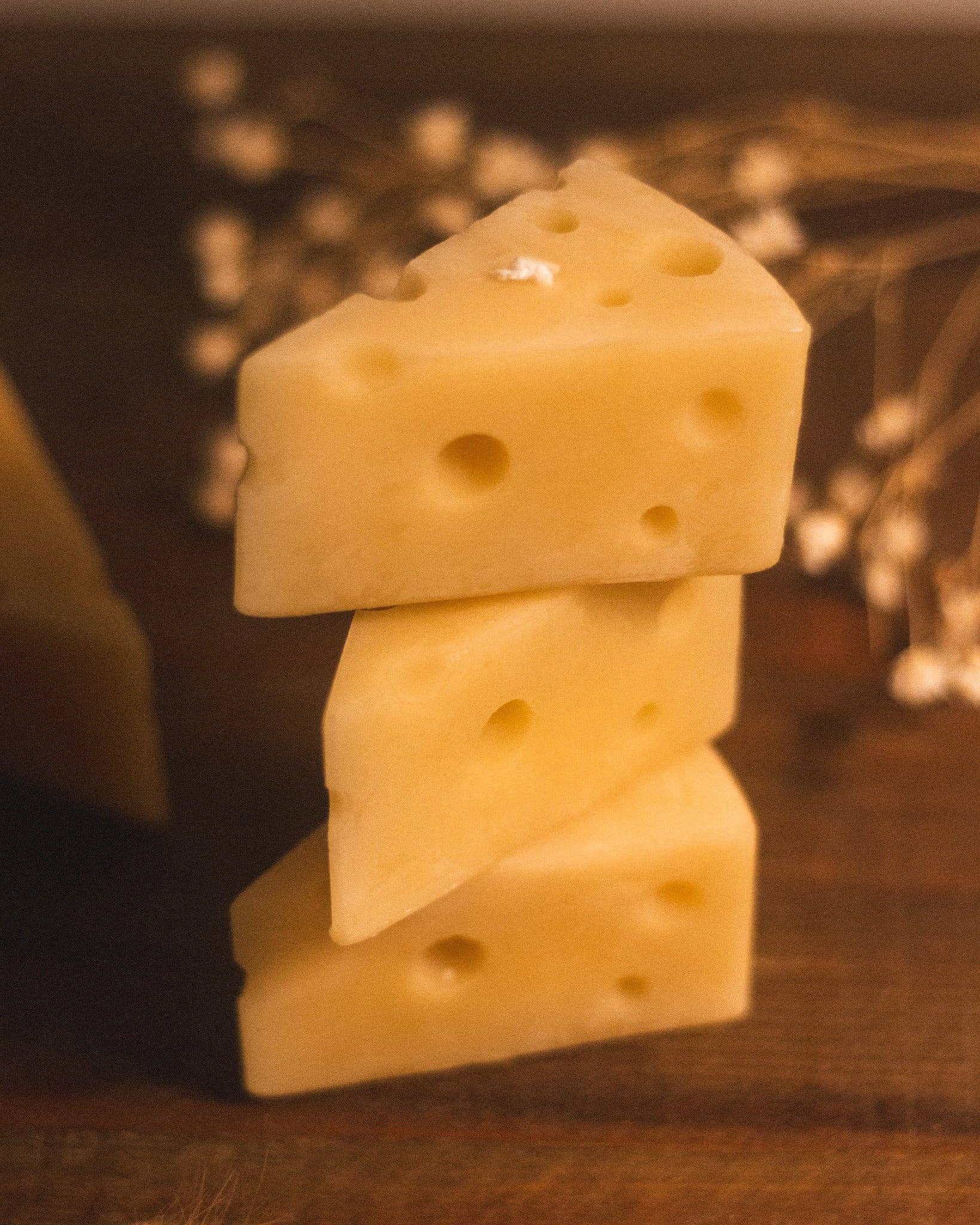 The Ramblin' Bee - Wholesale Novelty Candle - Cheese Wedge Candle