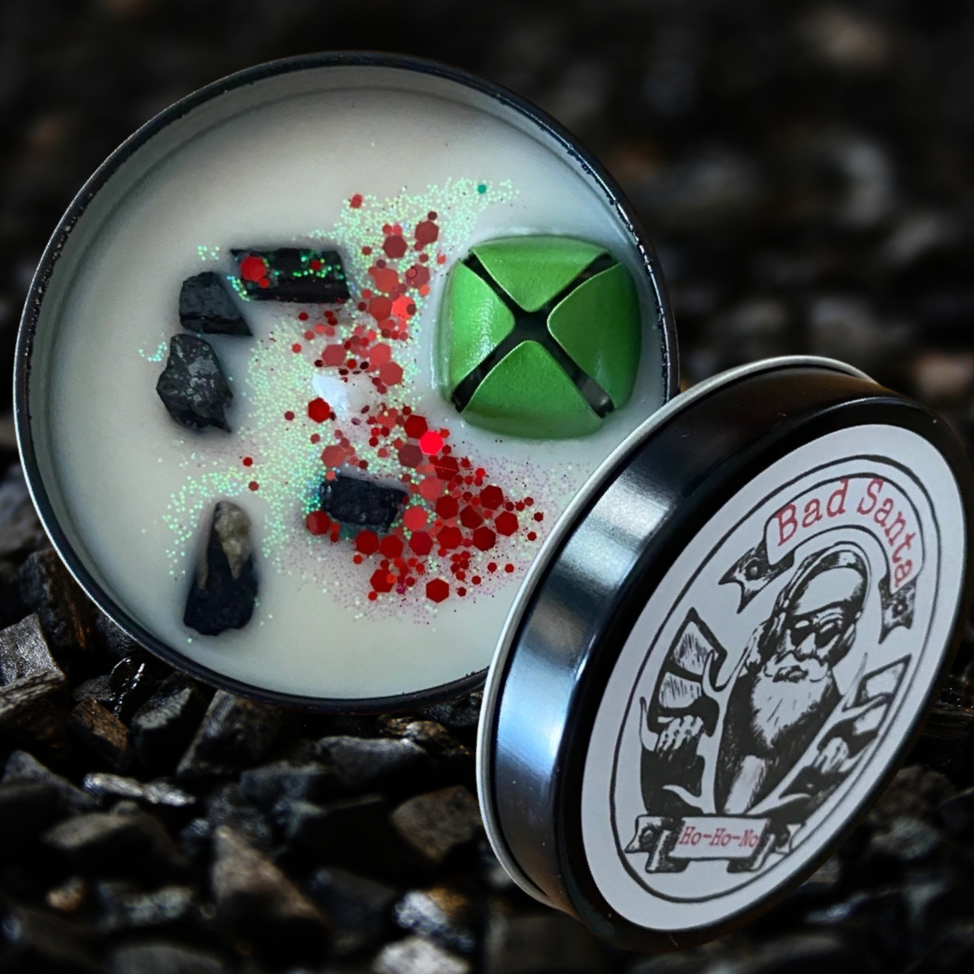 Raven’s Hearth – Großhandel Kerze im Glas / gefüllte Kerze – Bad Santa Candle | Frecher Weihnachtsduft | Vegan 5