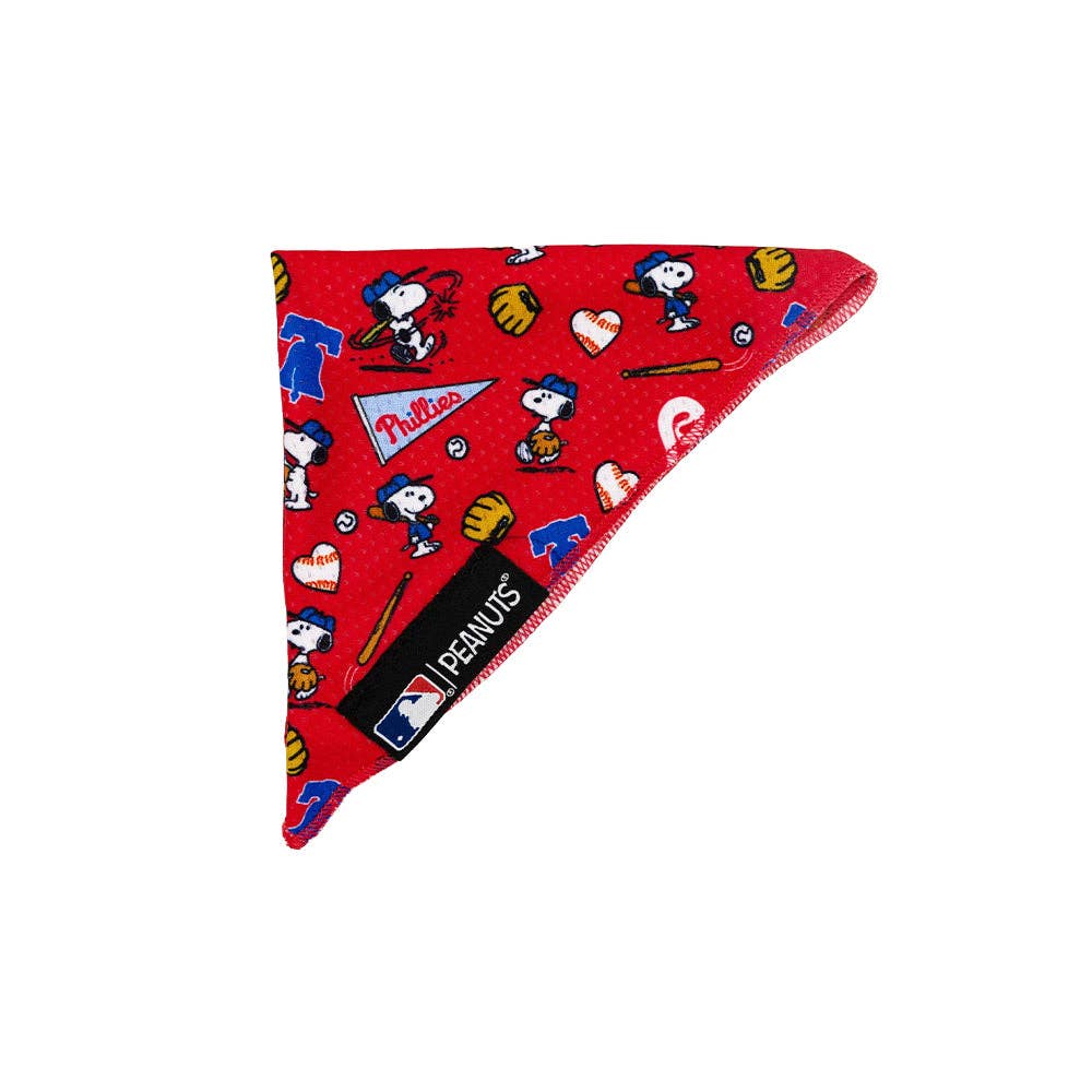 SASSY WOOF - Wholesale Pet Bandana - Dog - Dog Bandana - MLB x Peanuts™ Philadelphia Phillies1