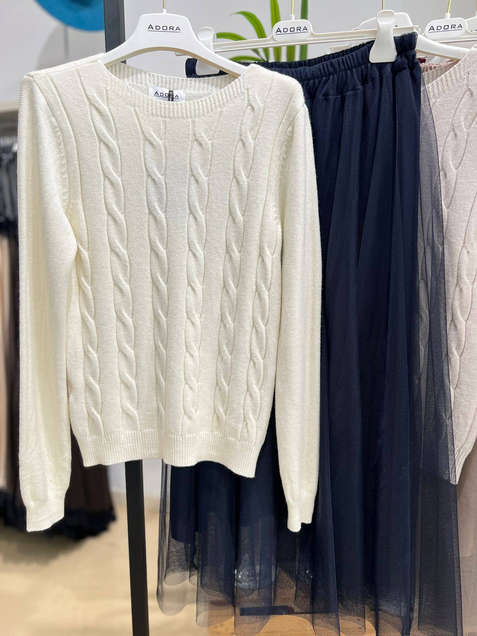 ADORA - Wholesale Skirt - Women's - Tulle skirt1