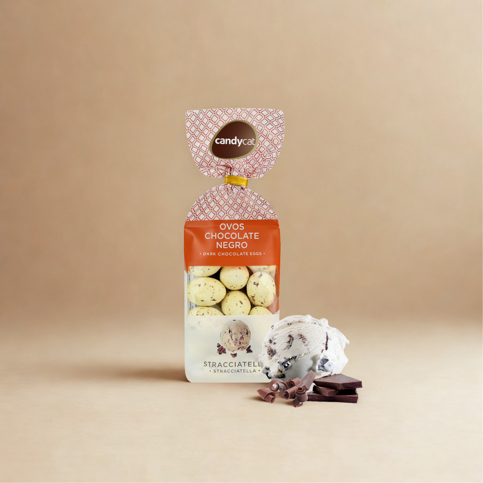 Candycat - Wholesale Chocolate Covered Sweets - Chocolate Egg with Stracciatella AT 152g0