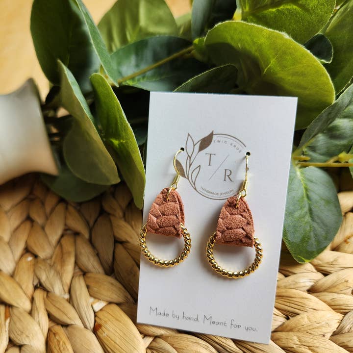 Twig & Rue boutique - Wholesale Dangle Earrings - Nora| Genuine leather loops9