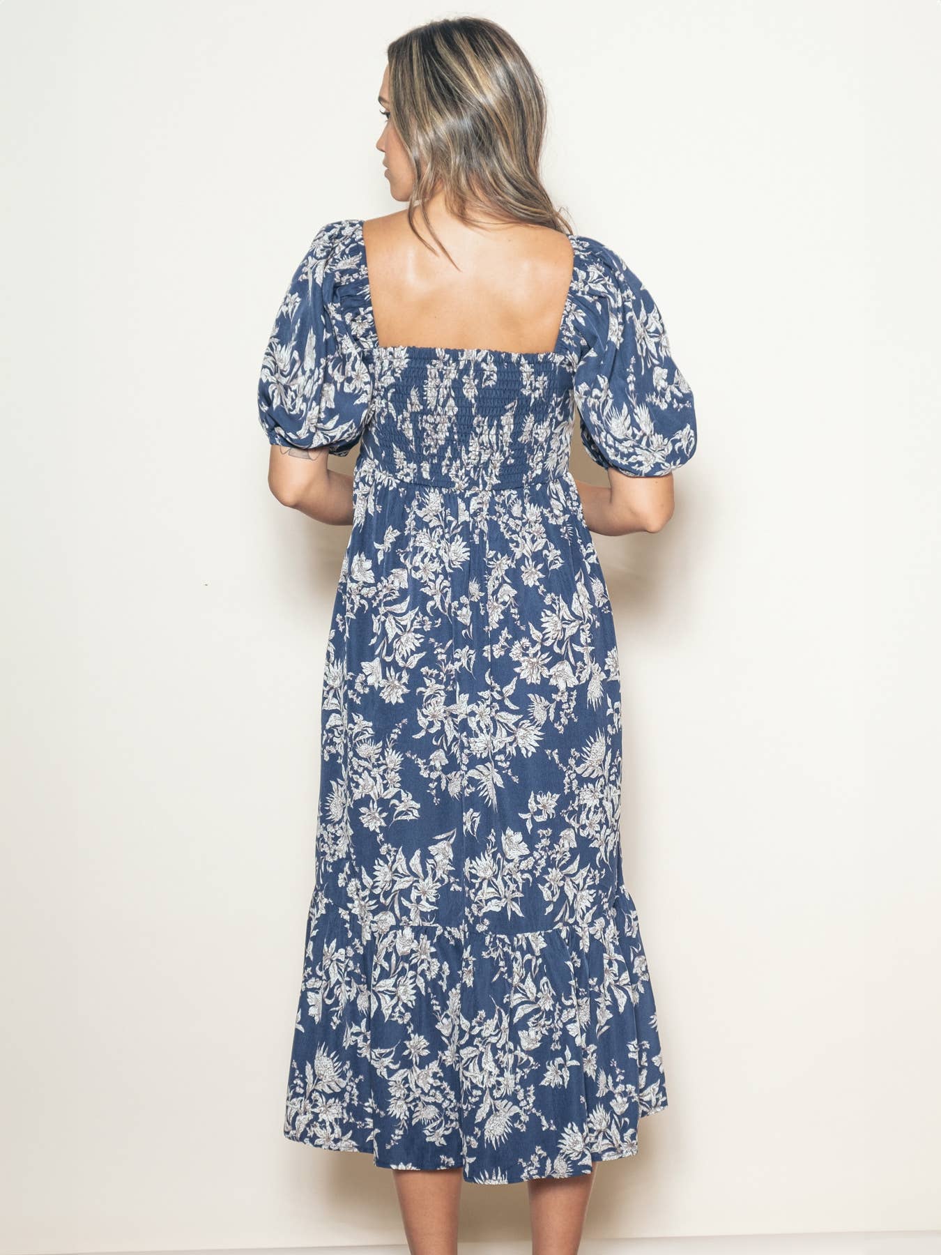 Elloh Collection - Wholesale Dress - Women's - Romantic Bubble Sleeve Pleated Midi Dress with Pockets12