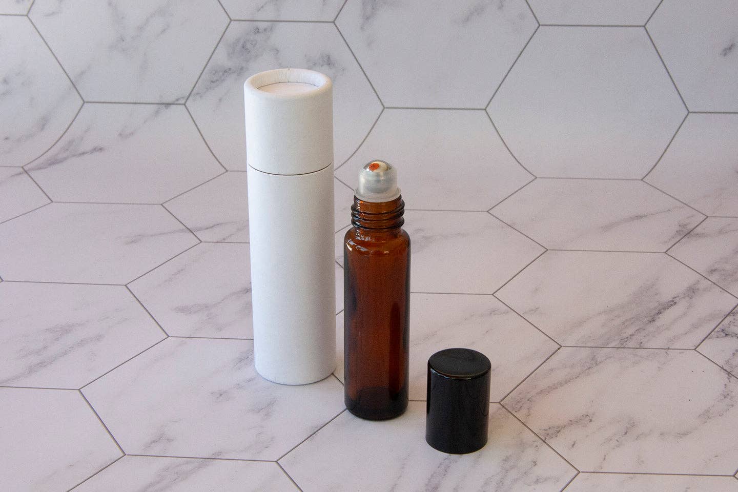 GreenWay Containers - Wholesale Essential Oil Holder - 10 ml Glass Roller Bottles with Paper Tube Packaging7