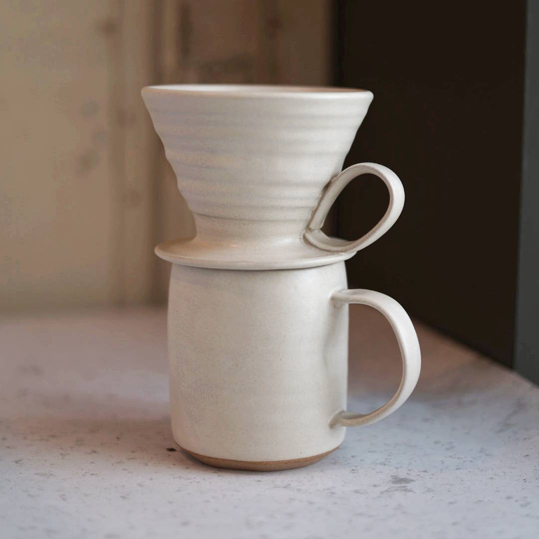 Gravesco Pottery – wholesale Pour-over & dripper – Handmade Ceramic V60 Coffee Dripper in 2 Color Options11