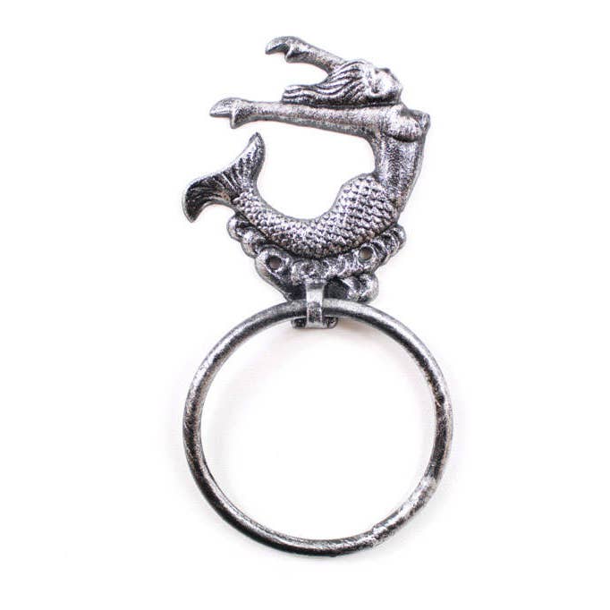 Porte-serviette de sirène en fonte argentée rustique 9" pour la vente par Hampton Nautical
