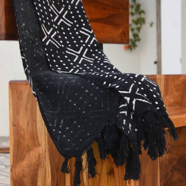 Fabdivine - Wholesale Throw Blanket - Modern Bohemian Natural Mud Cloth Throw Blanket5