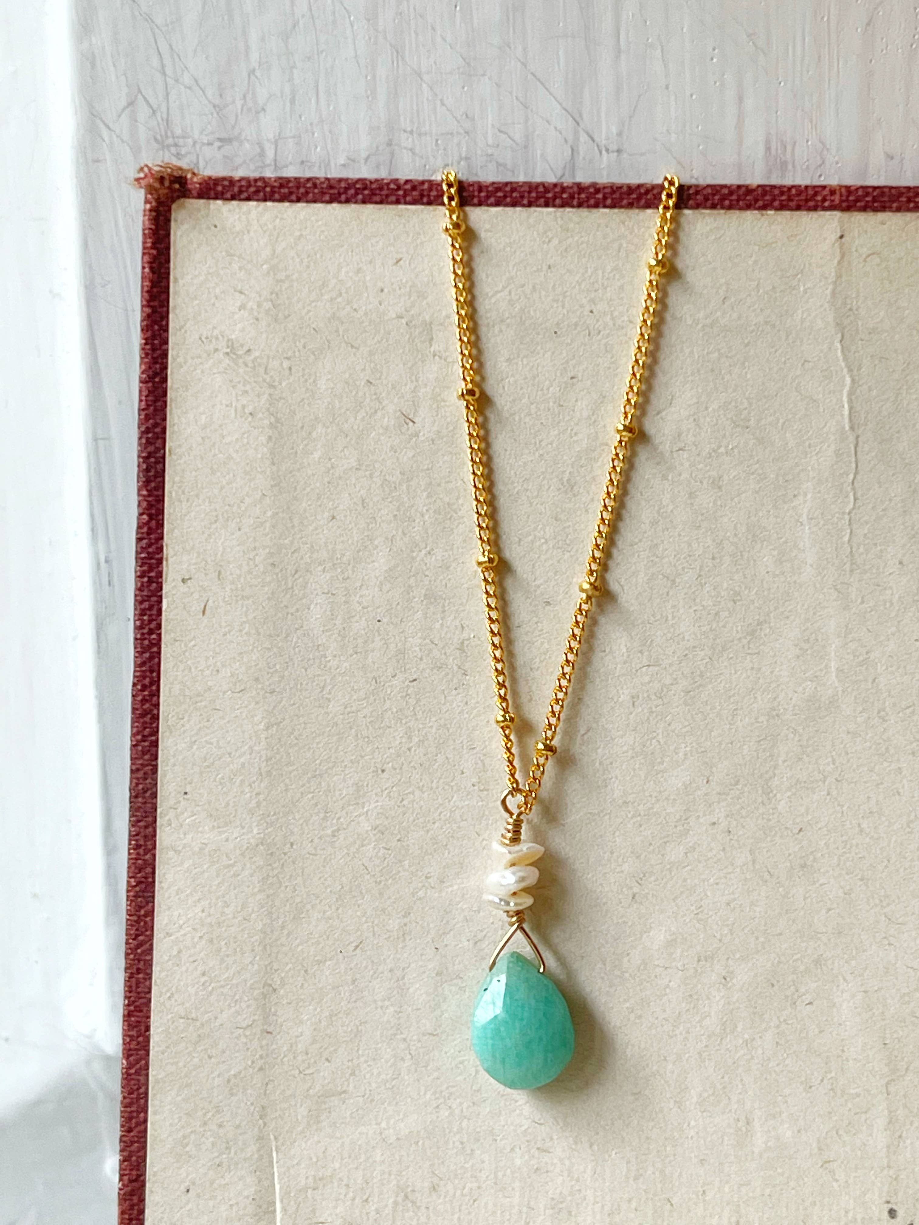 Rage Gems & Jewelry - Vente Colliers à pendentif - Collier en chrysoprase naturelle et perles d'eau douce3