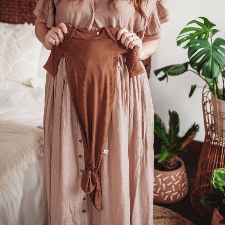 Shedo Lane - Wholesale Swaddle Set - Baby - Mother Earth Brown Bamboo Baby Swaddle 3 Piece Set11