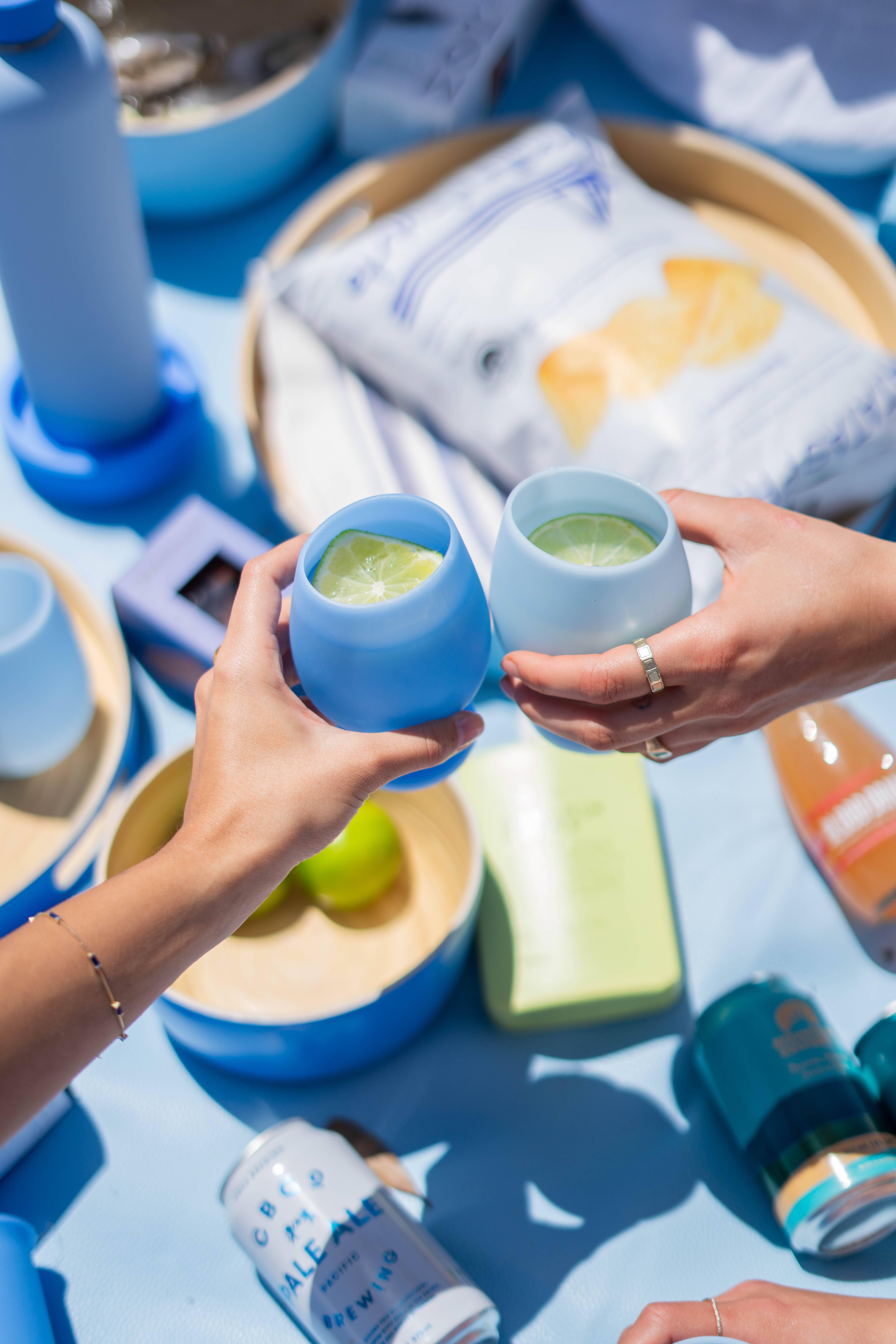 porter green | style + sustainability – Copo de vinho por atacado – Sky + Kingfisher | Stemm | Taças de Vinho Inquebráveis de Silicone8