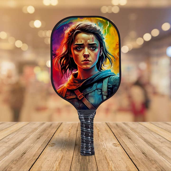 Game of Thrones - Arya Stark - Raquette de pickleball pour la vente par The Mad Pickler