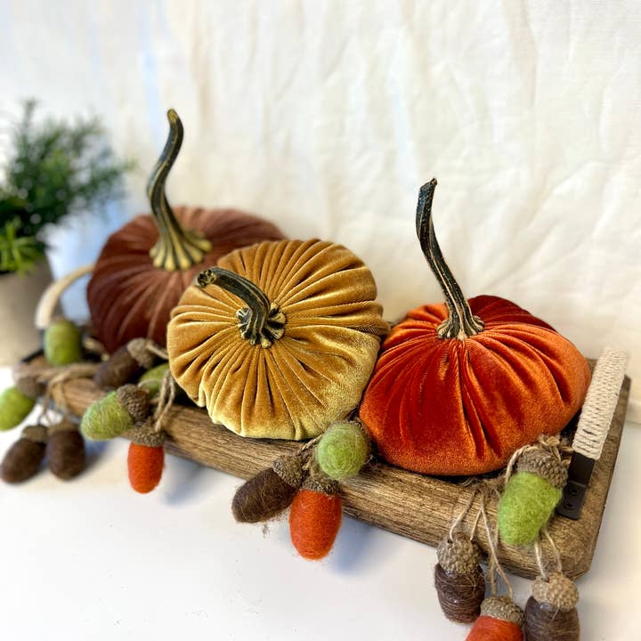 Your Heart's Content - Wholesale Decorative Tabletop Object - Acorns Wool Felted Woodland Home Decor, Farmhouse Cottage 6