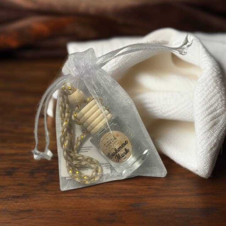 EcoAroma Car Diffuser Cashmere Musk 8ml for wholesale by The Twisted Wick