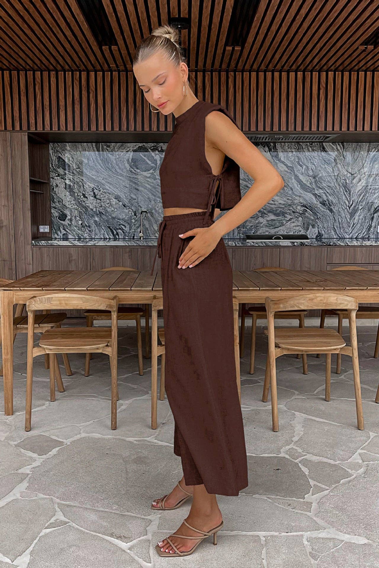 Sweetkama - Vendita all'ingrosso Completo top e pantaloni (NON loungewear) - Donna - Set 2 pezzi top corto senza maniche e pantaloni in lino 2TZ218621