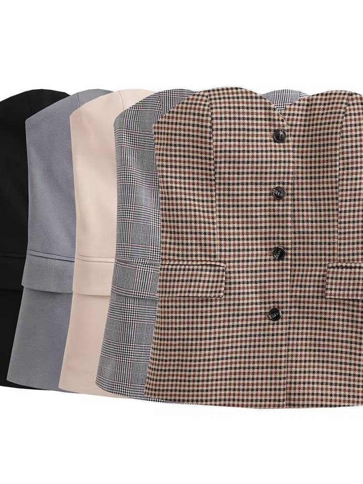 Top aderente con bottoni senza spalline in tinta unita A196082-26 per la vendita all'ingrosso da parte di Sweetkama