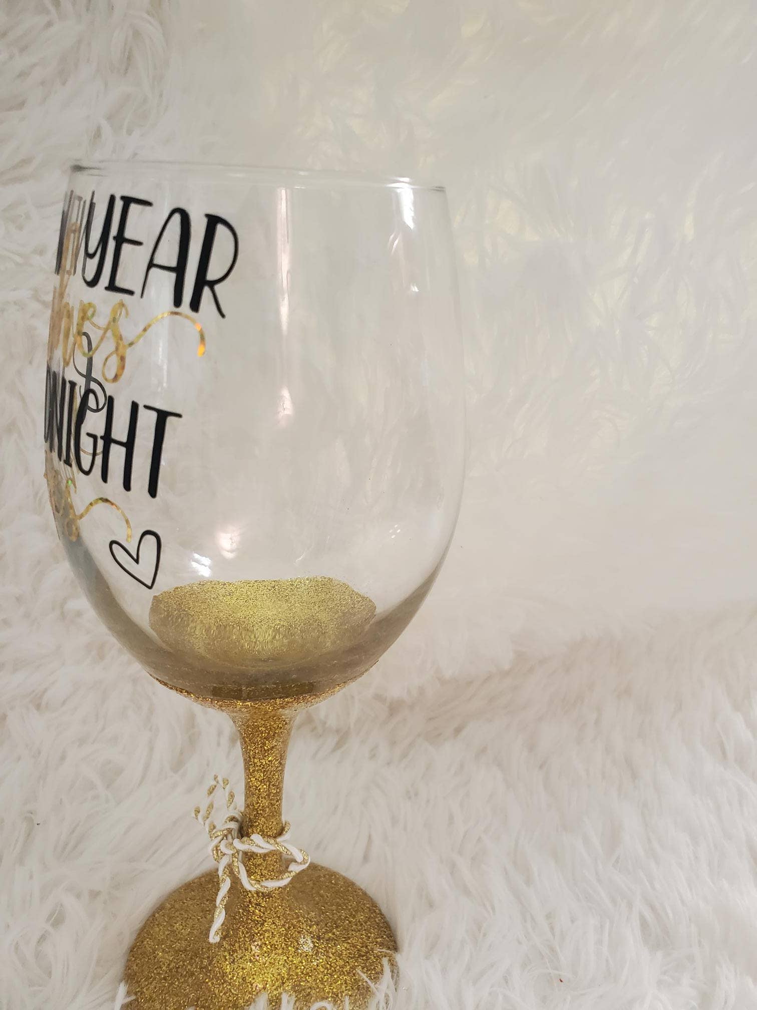 Tots And Tumblers Art - Wholesale Wine Glass - New Years Wishes Midnight Kisses Gold Glittered Stemmed Wine9