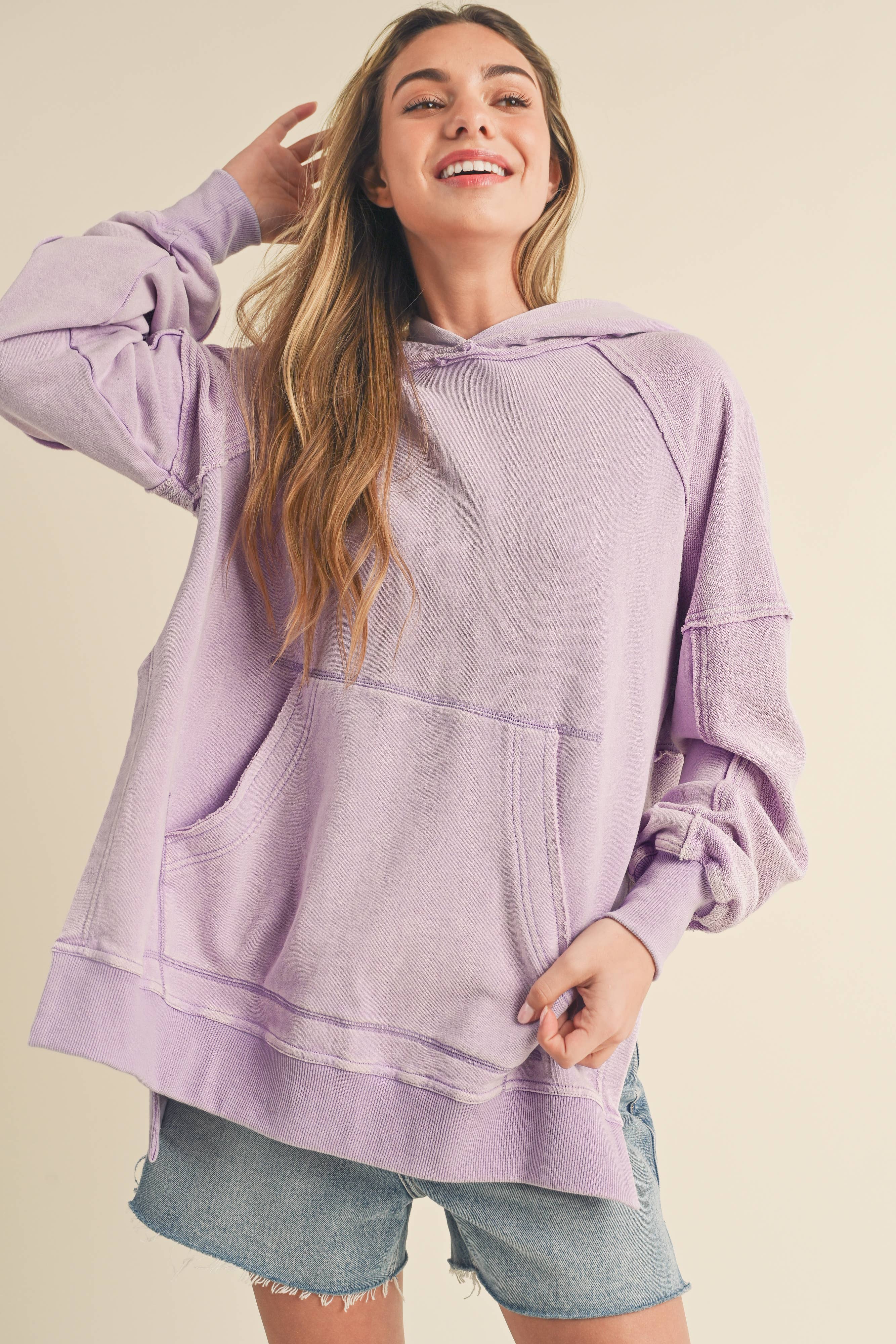 AEMI + CO – wholesale Hoodie – Women's – 966CK Deb Washed Hoodie 575