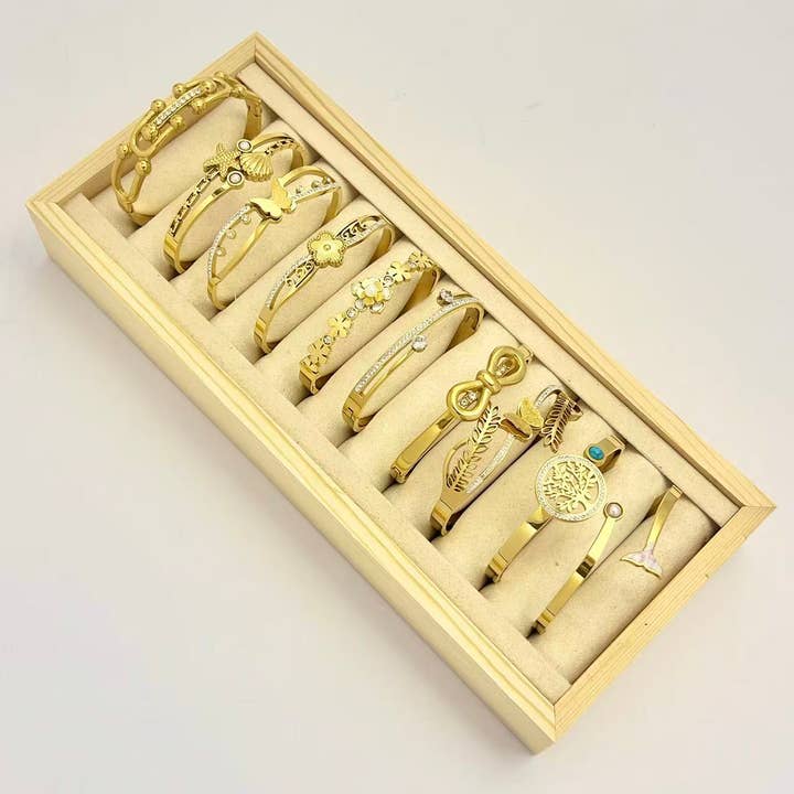 COSMOS - Wholesale Jewelry Set - Set of 10 chic trendy patterned bangles in stainless steel