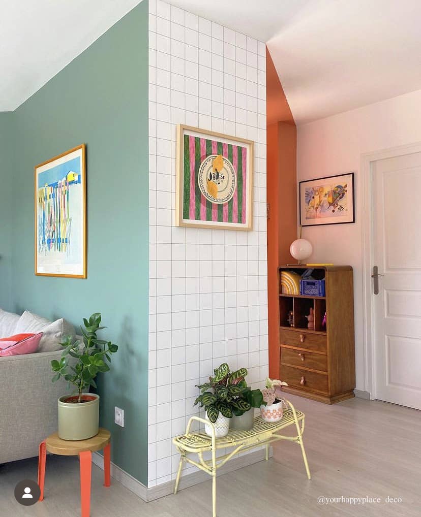 À Carreaux - Wholesale Wallpaper - White Wallpaper with Large ENGLISH GREEN Checks2