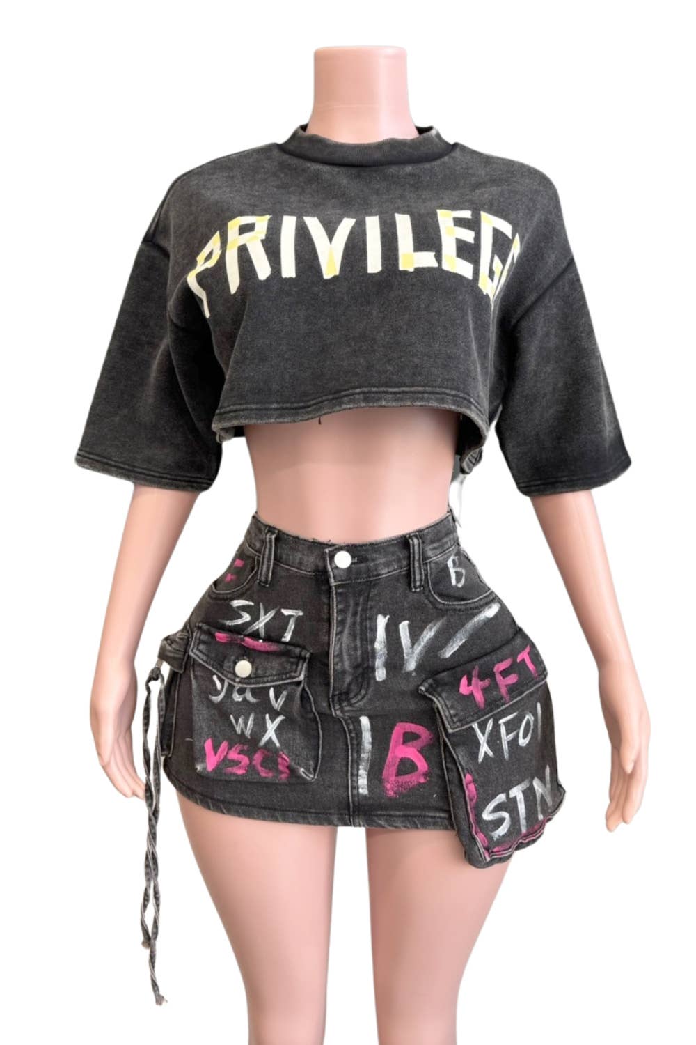 NEWGENS - Wholesale Graphic Sweatshirt - Women's - NT1091A PRIVILEGED Washed Crop Sweatshirt4