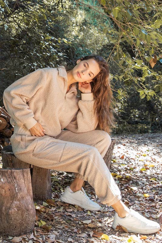 Sunday Morning - Wholesale Lounge Sweatpants/Joggers - Women's - P236337 RELAXED FIT MICRO SHERPA CARGO SWEATPANTS13