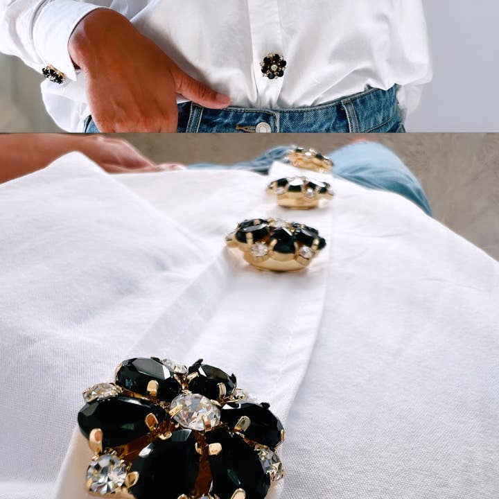 Maja – Botón de Flor Negra Brillante Charm Dorado (6 uds) y otras tendencias de Resultados para botones al por mayor. Devoluciones gratuitas y condiciones de pago a 60 días en Faire en Faire.