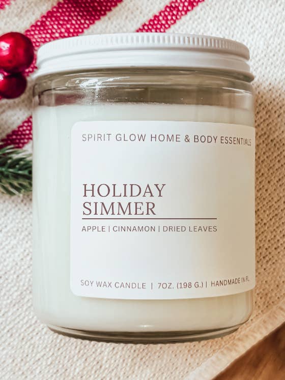 Holiday Simmer - Candela di cera di soia da 7 oz. per la vendita all'ingrosso da parte di Spirit Glow Home & Body Essentials