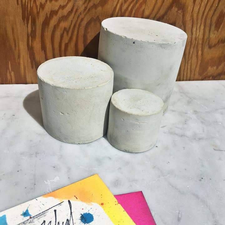 Made By Rheal - Wholesale Retailer Display Stand/Case - Trio of Concrete Display Risers Pillars Natural Unpigmented1