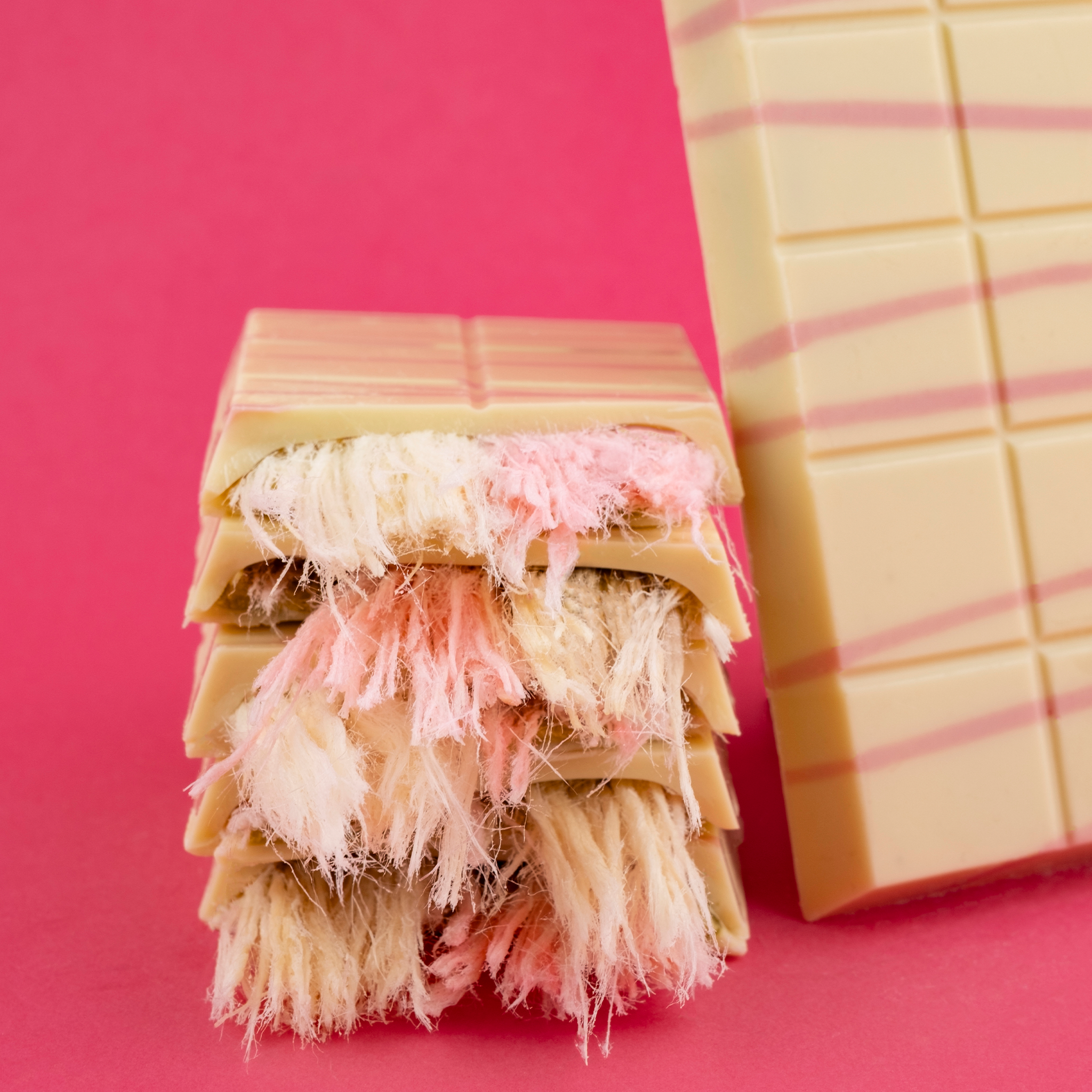 Patislove - Wholesale Chocolate Covered Sweets - Angel’s Hair White Chocolate Pistachio & Cotton Candy, 90G7