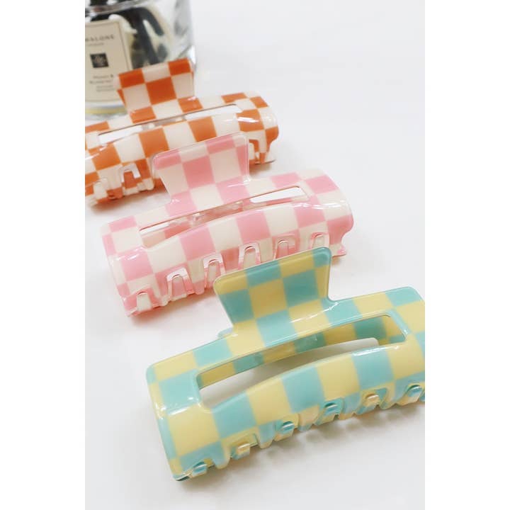 MIX COLOR Checker Pattern Rectangle Medium Size Hair Claw for wholesale on Faire