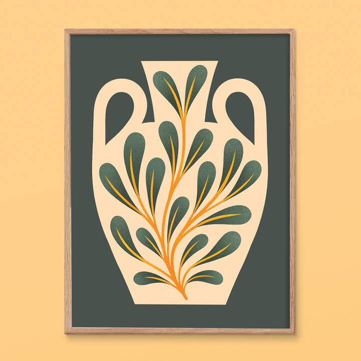 Gele vaas, groene bloemen, kunstdruk | Woondecoratie | Natuur voor wholesale door Julie Solvstrom Illustration
