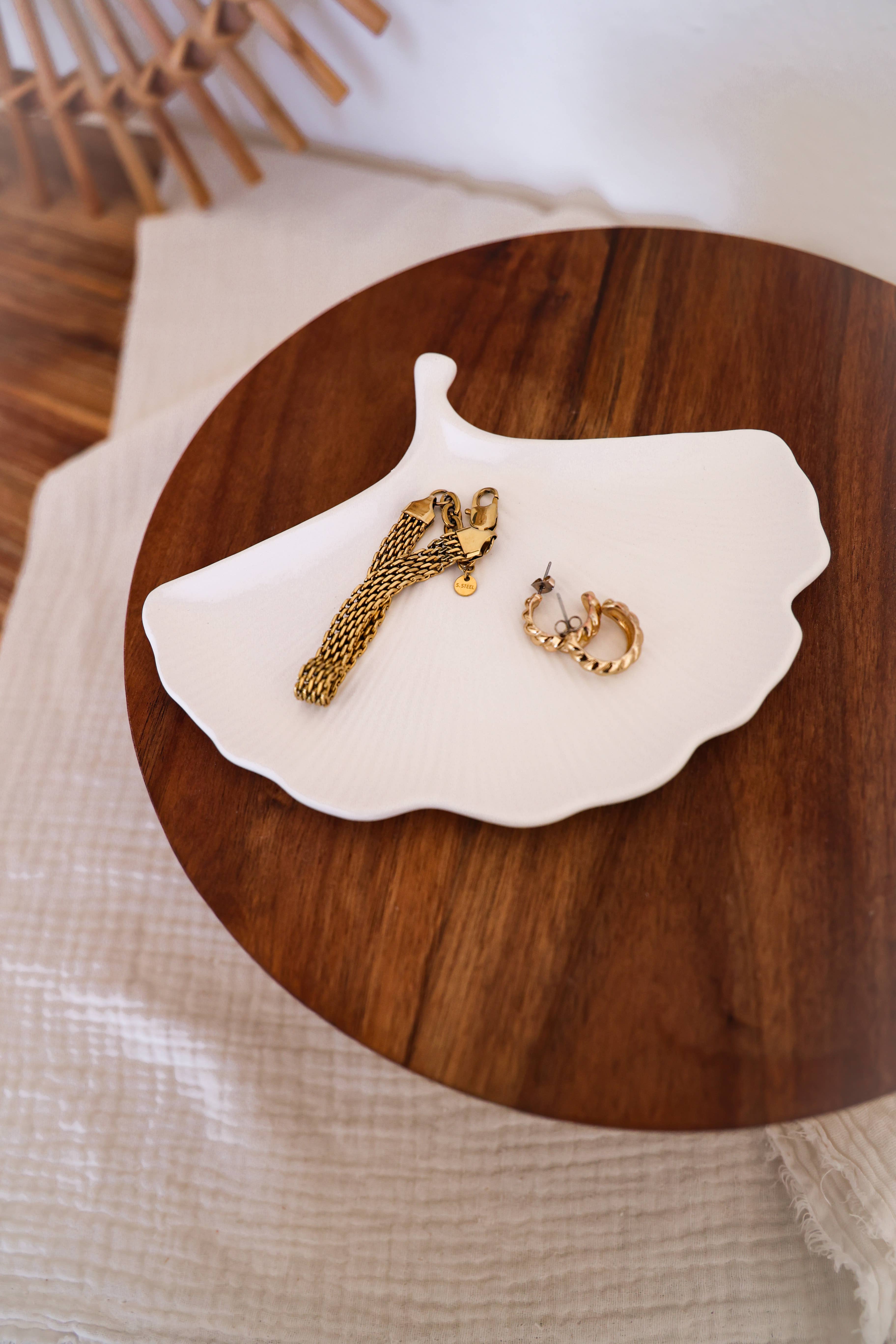 Niki Candle - Wholesale Decorative Tabletop Object - Ginko tray1