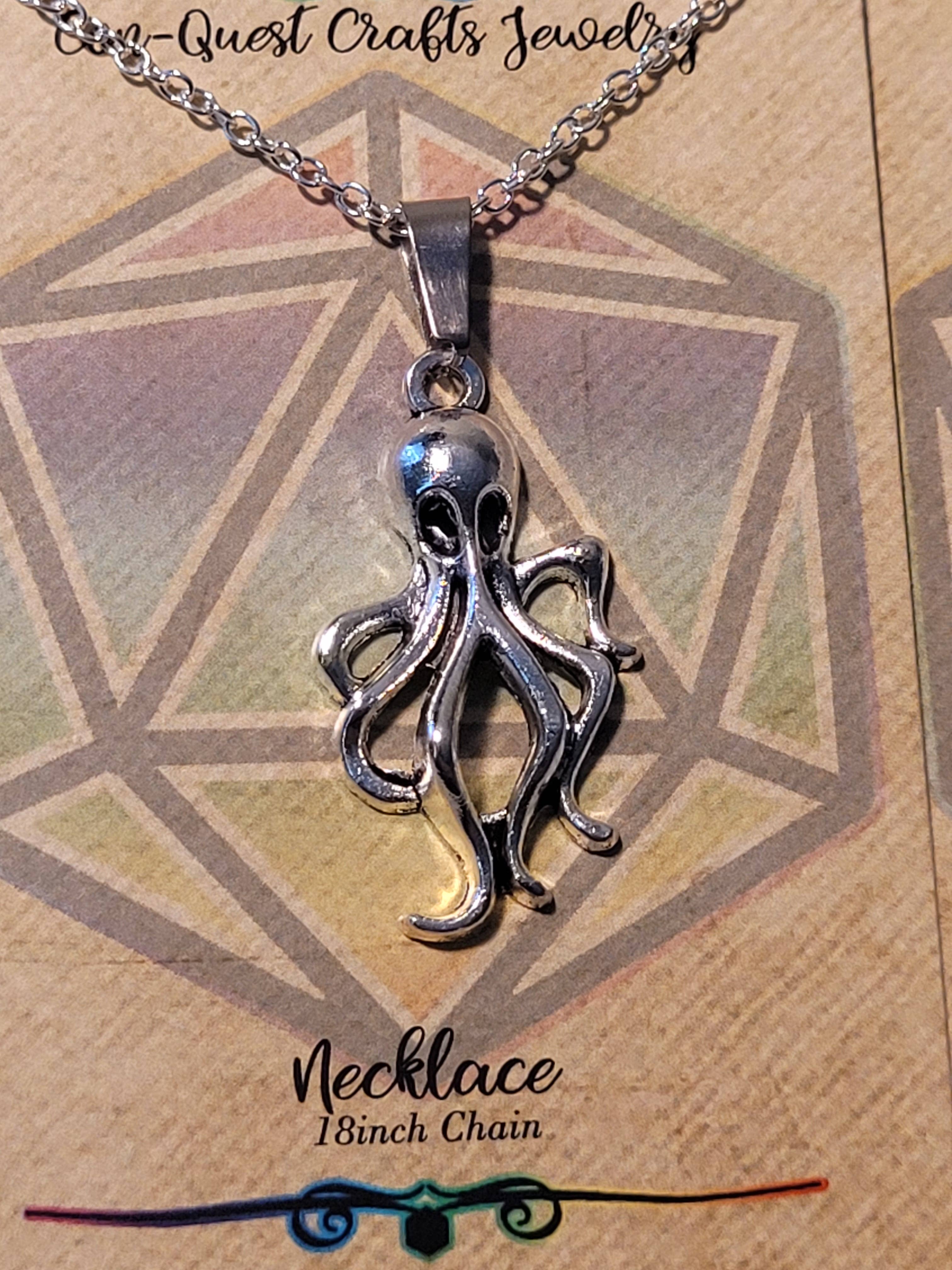 Con-Quest Crafts - Vente Boucles d'oreilles pendantes - Boucles d’oreilles et colliers à thème fantasy, gothique, RPG et gaming22