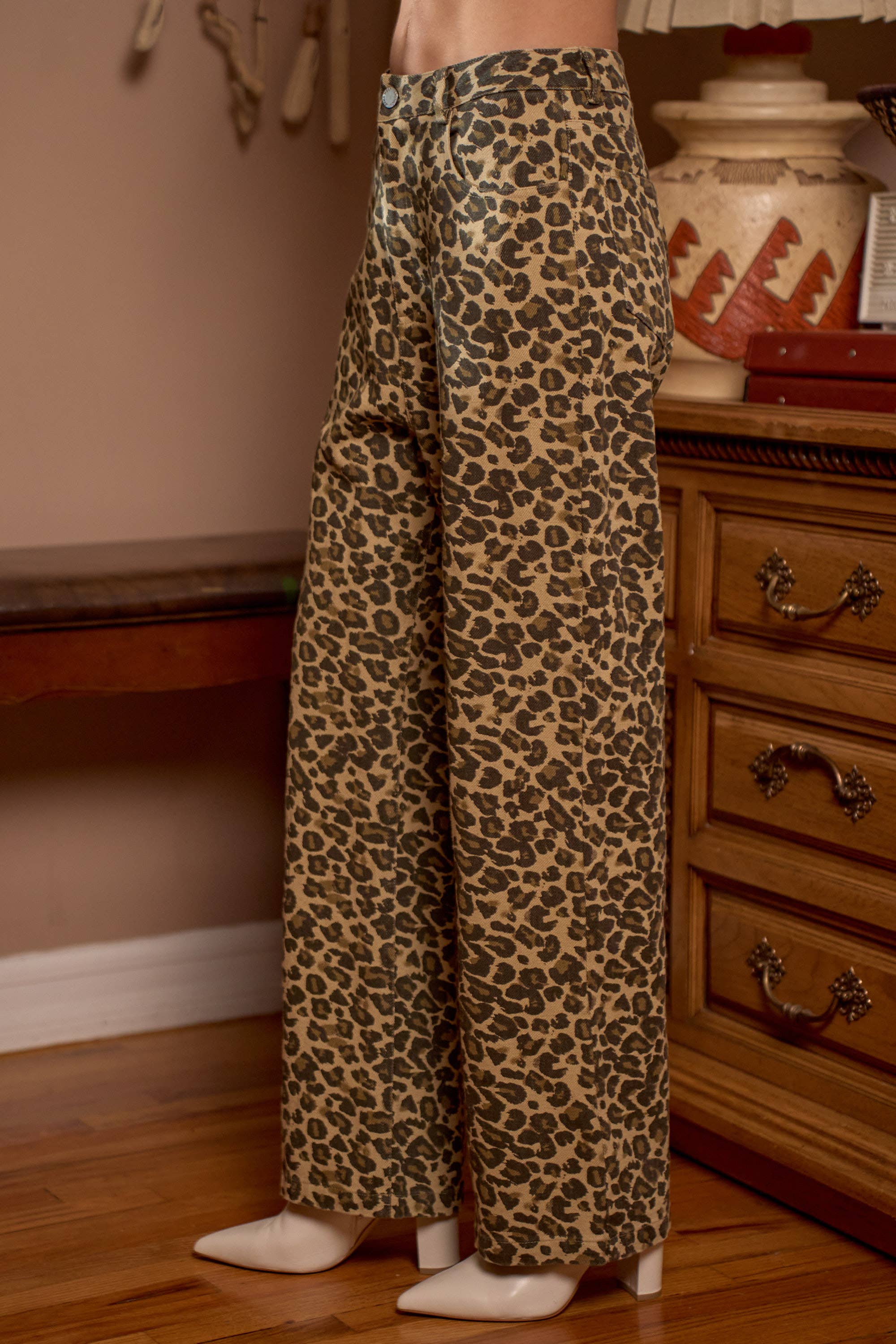 JADE BY JANE - Wholesale Jeans - Women's - PLUS SIZE LEOPARD PRINT DENIM PANTS6