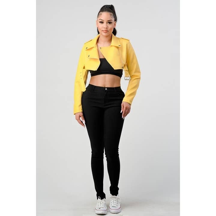 Black Pearl Clothing - Wholesale Jacket - Women's - Fall Clothing Belted Long Sleeves Crop Jacket