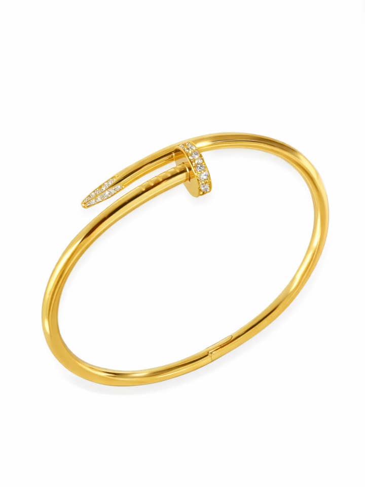 Iced Nail Bracelet (Gold) for wholesale by 2THEWORLD