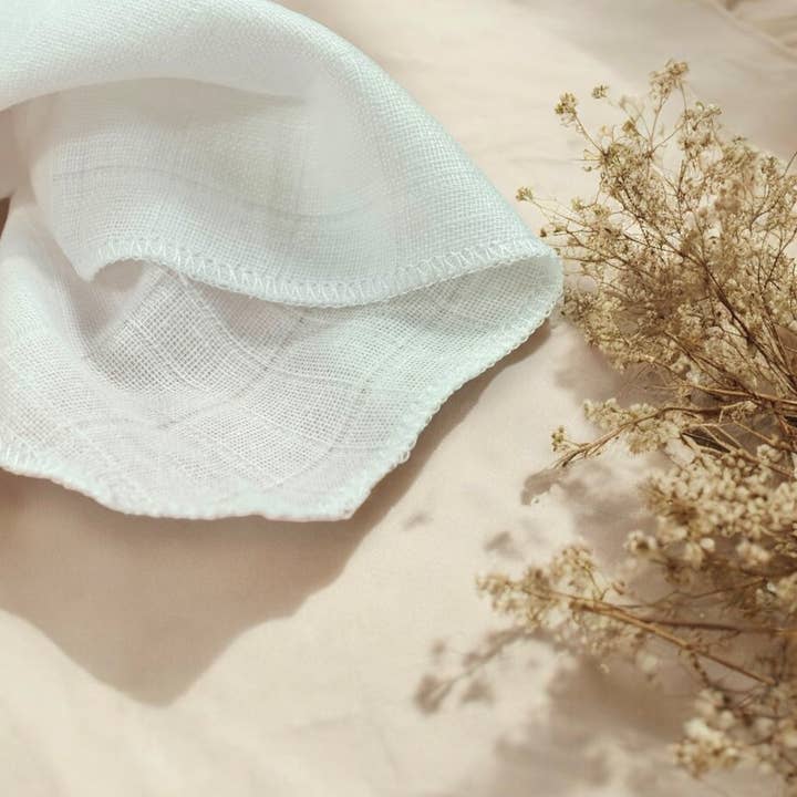 Muslinz - MerryGoRoundUK Ltd - Vente Nettoyants pour le visage - MuslinZ Lot de 3 Carrés démaquillants en mousseline de coton1